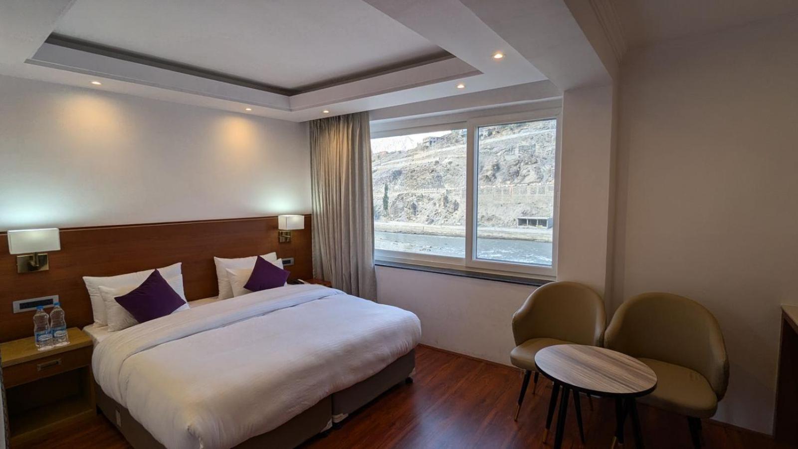 Hotel The Haven Kargil Dış mekan fotoğraf